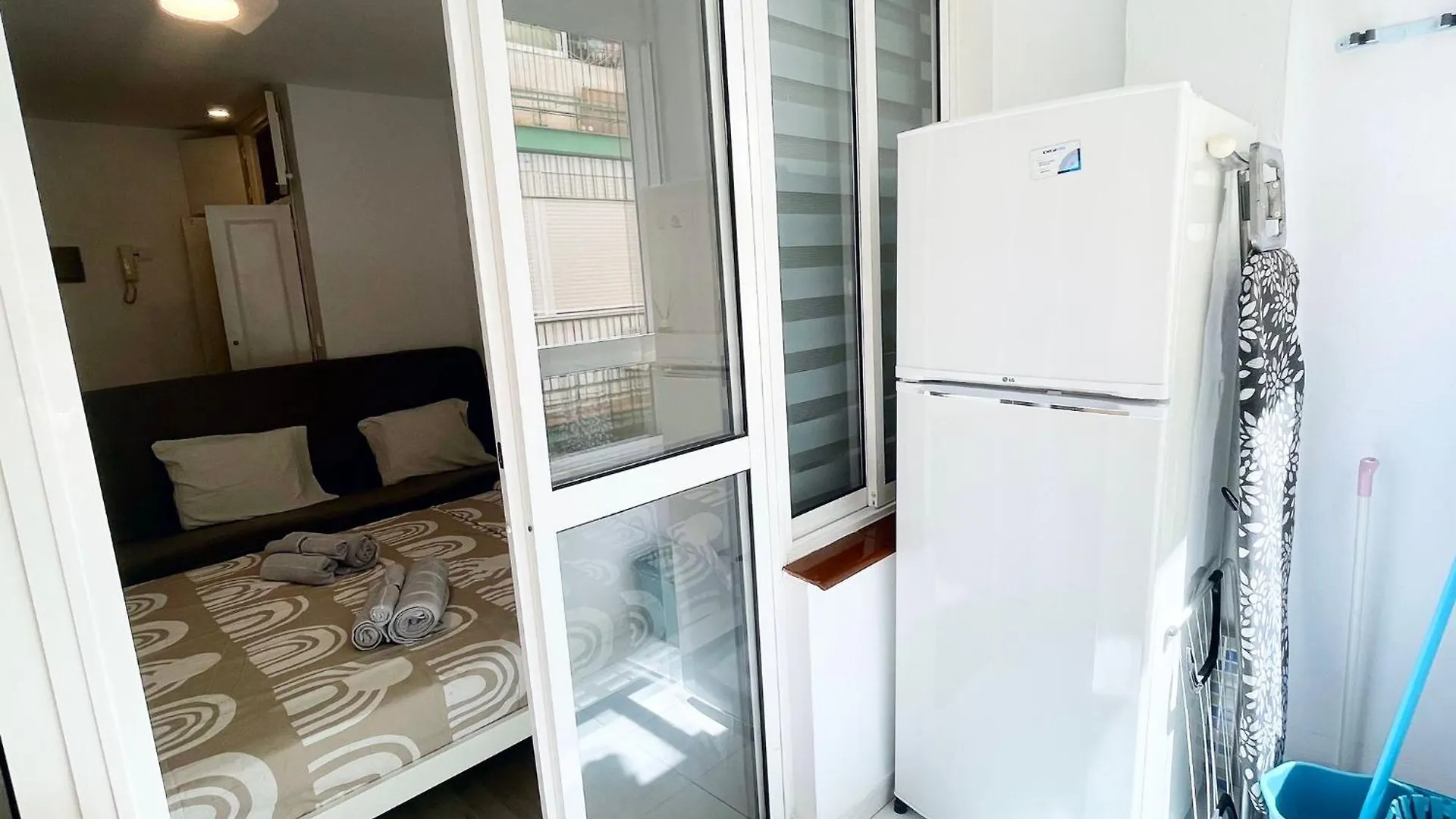 Estudio En El Centro De Torremolinos By Bebalmy スペイン